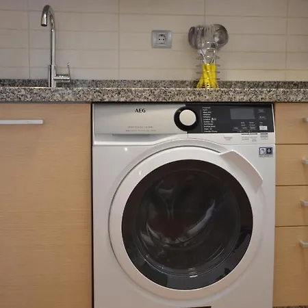 Apartament Zona Exclusiva Con Garaje Gratis Y Netflix